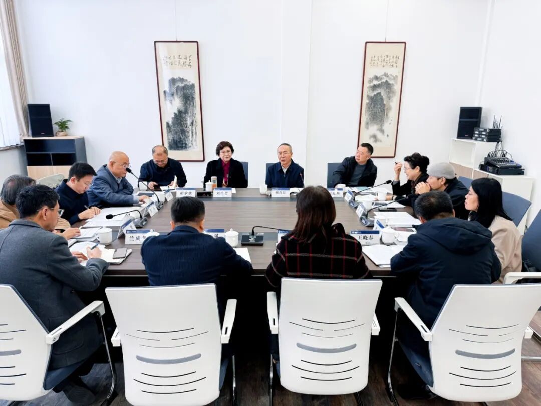 eee212bc09774ad4bc5d5264d044d81e.jpg eee212bc09774ad4bc5d5264d044d81e.jpg