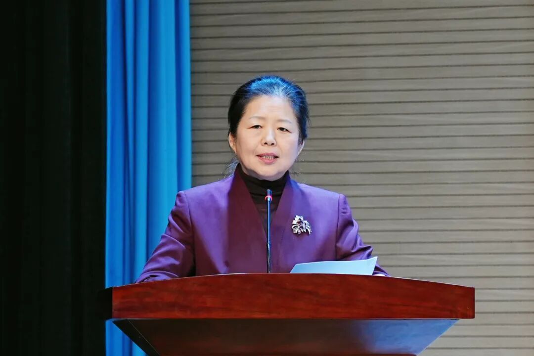 9f18422f20ff4411af1a2752dbc24293.jpg 9f18422f20ff4411af1a2752dbc24293.jpg